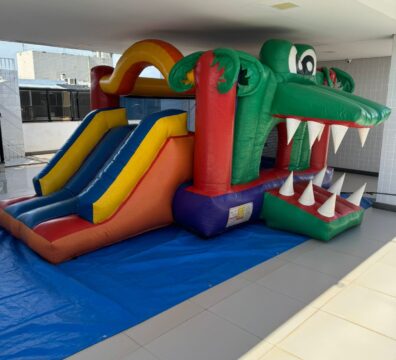 Bina festas, aluguel de brinquedos infláveis, pula pula jacaré 2 em 1